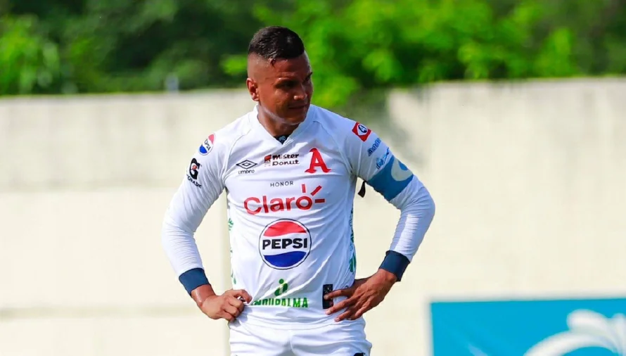 Henry Romero, defensor de Alianza: "Tenemos la posibilidad de pelear por llegar a una nueva final"