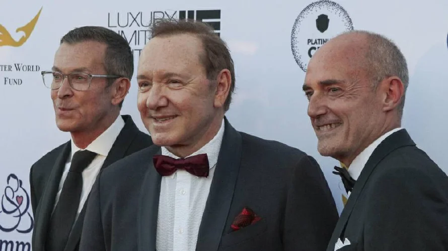 Kevin Spacey: "Es muy agradable estar de vuelta, me alegro de estar trabajando"