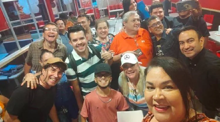 Estrellas de la comedia salvadoreña se unen a Julio Yúdice para su nueva película