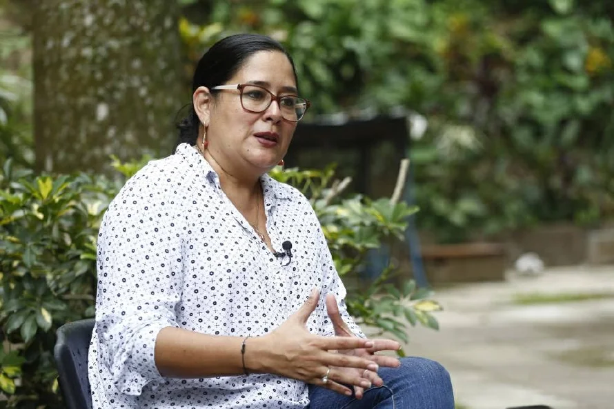 Uno de los abogados de Ruth López se reunió con ella este miércoles, confirma Cristosal