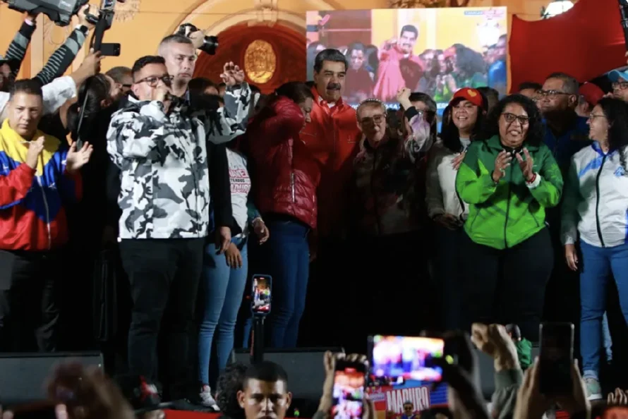 El chavismo extiende su poder territorial en Venezuela tras los comicios de este domingo