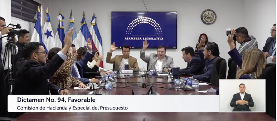 Diputados avalan que gobierno dé garantía para respaldar préstamo de CEL por $150 millones con el Banco Mundial