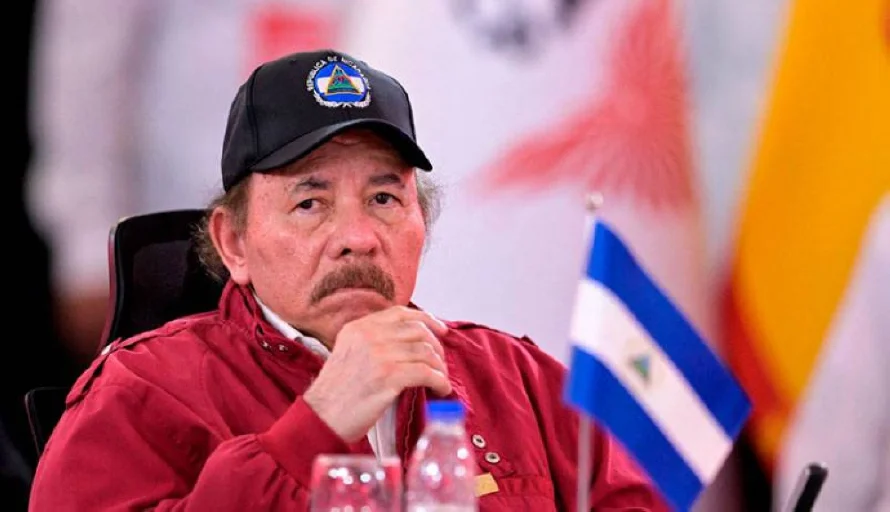 Dictadura de Nicaragua disuelve un gremio de periodistas y otros 14 organismos