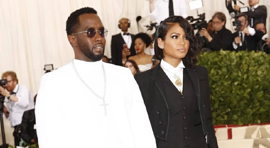 Cassie Ventura, principal testigo contra Sean Combs, de parto en hospital de Nueva York