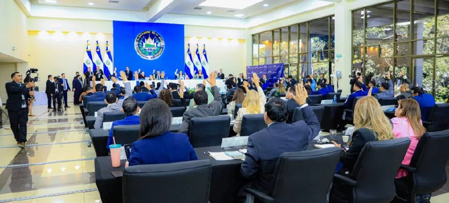 El Salvador se compromete a gobernanza, transparencia y aplicación de Ley Anticorrupción con FMI
