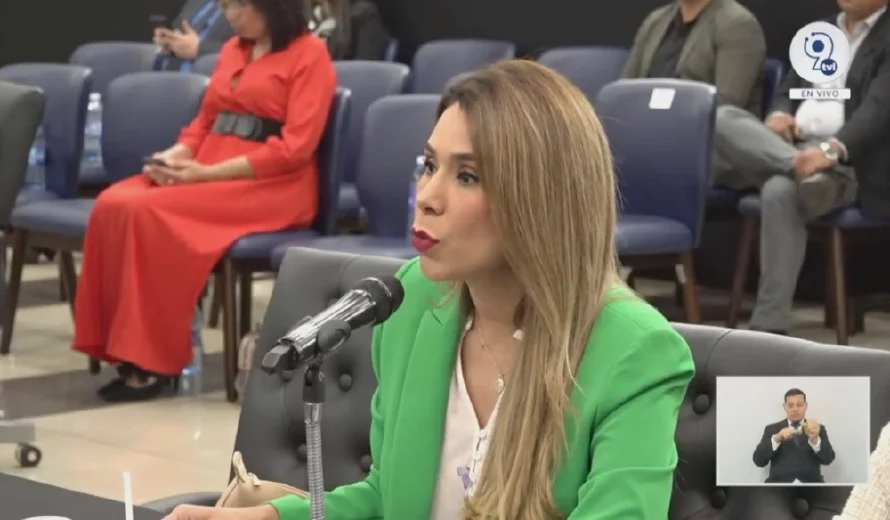 Diputada Villatoro pide cumplir acuerdo con el FMI y promete su voto a Ley de Sostenibilidad Fiscal
