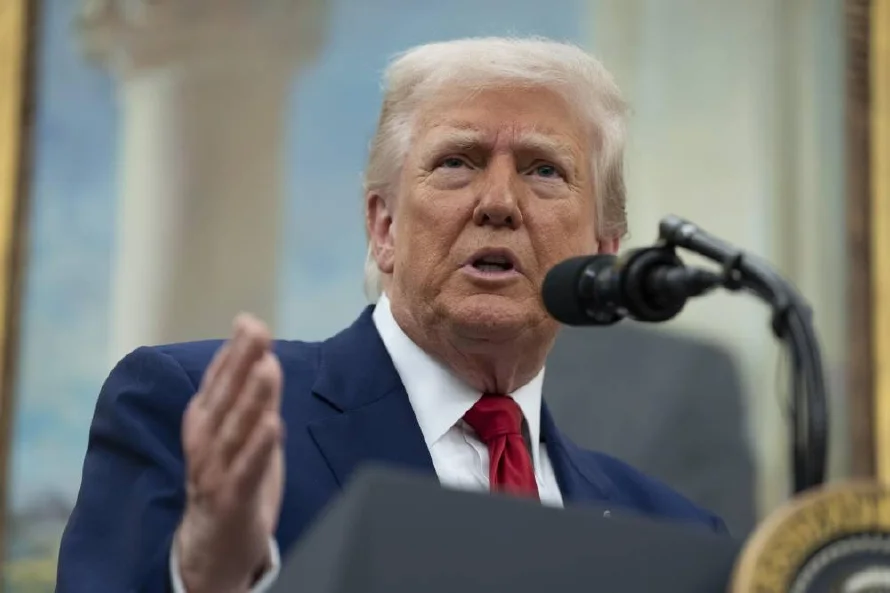Trump sobre las limitaciones a los visados: "Queremos a estudiantes, no a alborotadores"