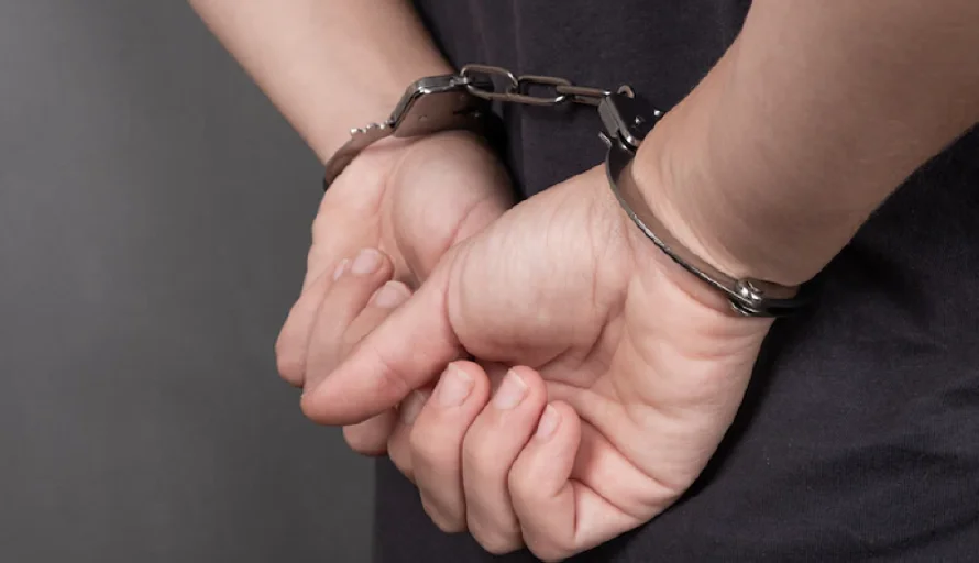 Corte falla a favor de ciudadano de EE.UU. detenido ilegalmente por alguacil de Florida