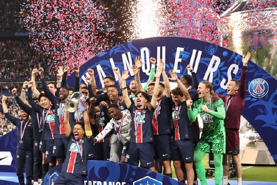 5-0. Luis Enrique borda la primera "Champions" del PSG con una exhibición histórica