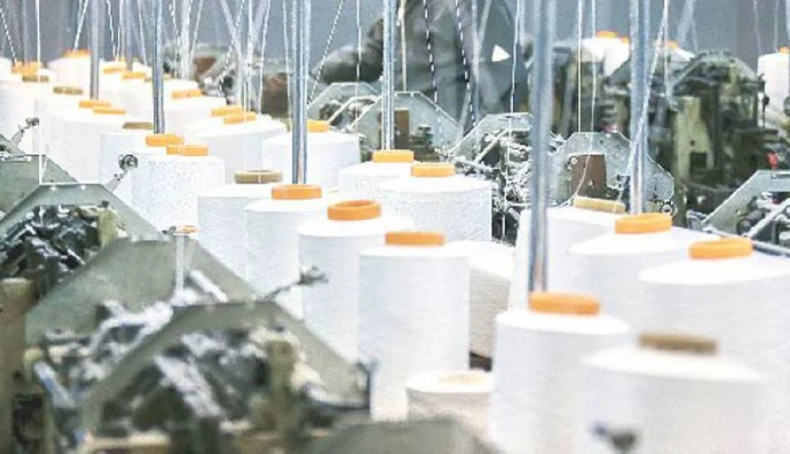 La manufactura china cae por primera vez en 8 meses ante la guerra comercial con EE.UU.