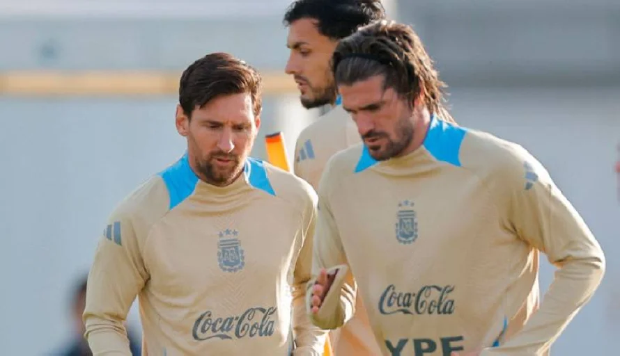 Scaloni probará un mediocampo renovado para visitar a Chile