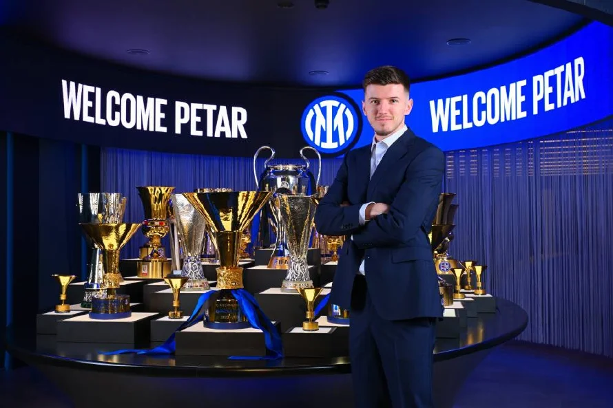 Inter de Milán ficha al croata Petar Sucic como su primera incorporación para la próxima temporada
