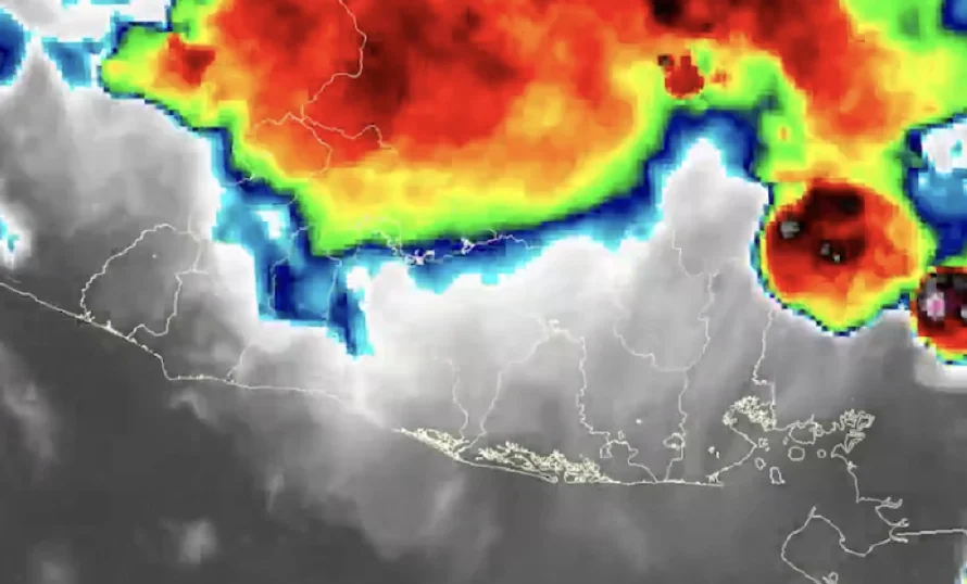Medio Ambiente prevé lluvias intensas en zona central y occidental jueves y viernes