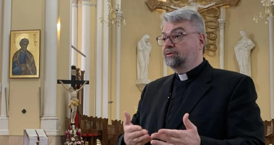 Iglesia católica rusa confía en papel mediador de León XIV para paz entre Rusia y Ucrania