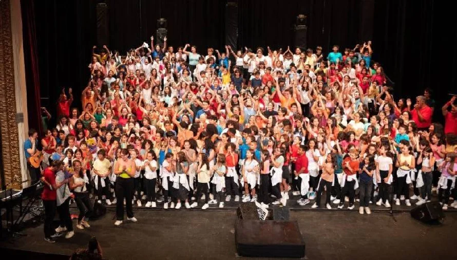Más de 400 voces cantarán al amor este sábado en el Teatro Presidente