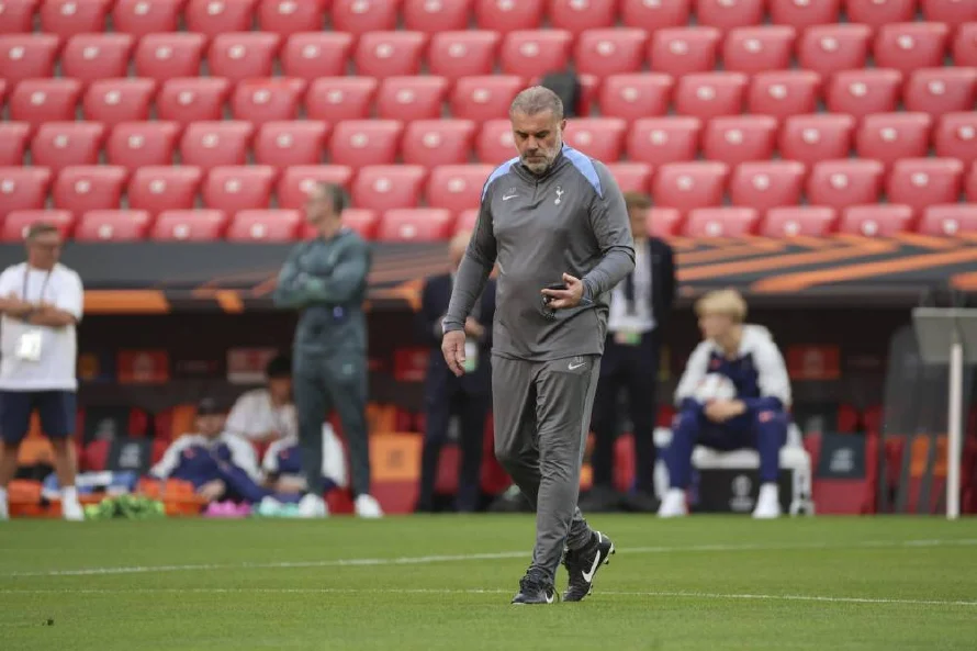 Tottenham despide a su técnico Ange Postecoglou pese a ganar la Europa League