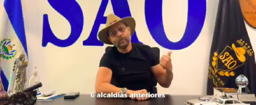 Jorge Castro hace encuesta en X para definir su salario entre $1,000 y $2,250 mensuales