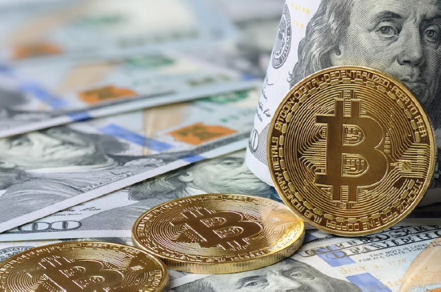 Las remesas en billeteras de criptomonedas caen un 44,5 % en El Salvador