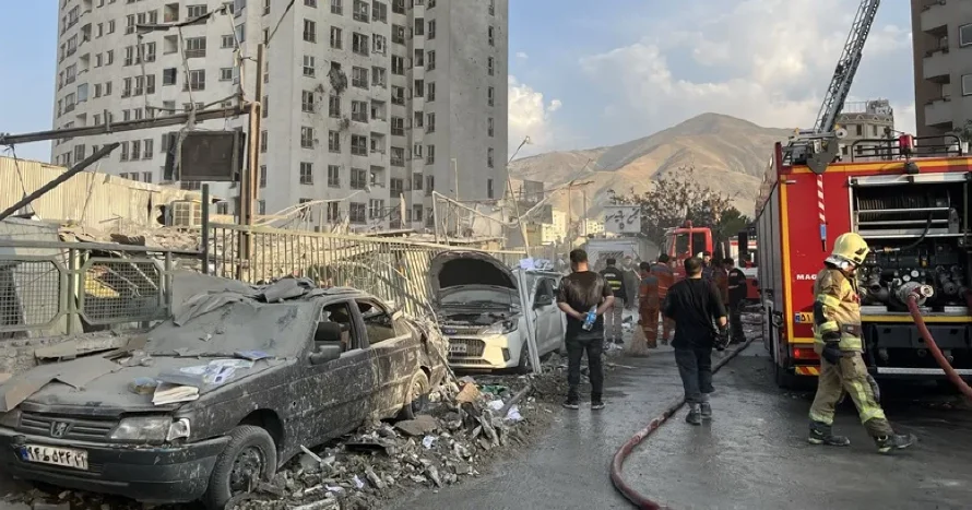 Más de 70 muertos y 300 heridos en los ataques israelíes en Irán, según medios
