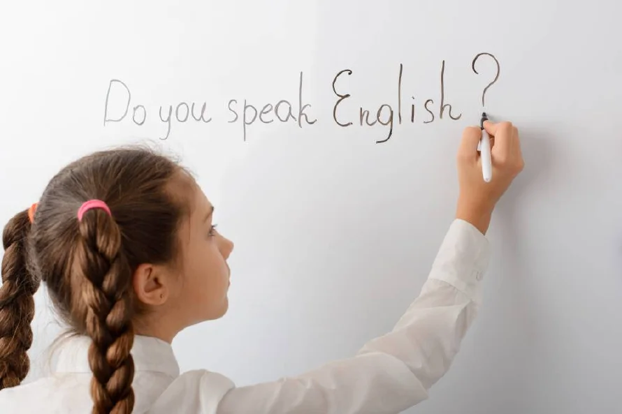 Además del español, estos idiomas se hablan en El Salvador según Censo 2024