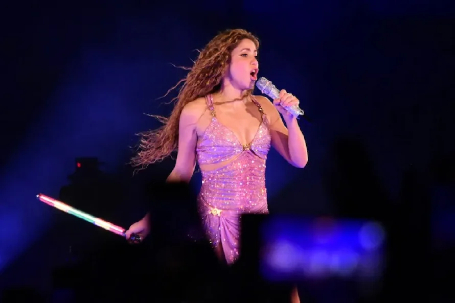 Shakira pospone concierto en Los Ángeles por protestas contra redadas migratorias