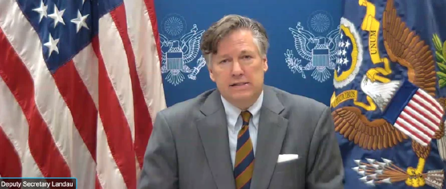 Vicesecretario de EEUU busca fomentar inversión estadounidense en la región "para que no solamente sean los chinos"