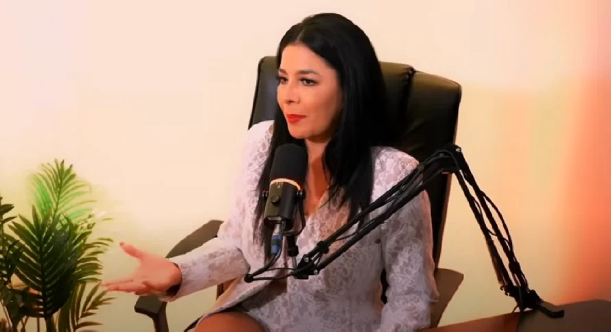 Verónica Guerrero revela que tenía planeado ser madre aunque no estuviera casada