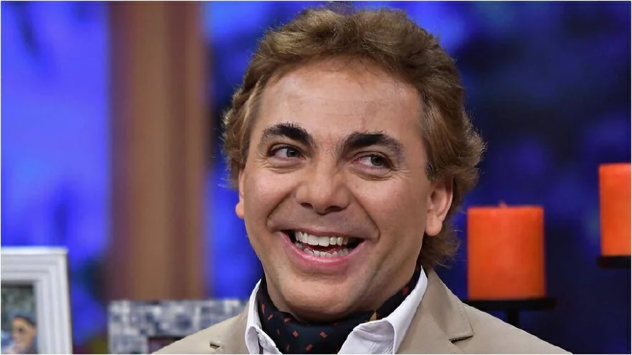 Cristian Castro respondió a quienes lo presionan por mantenerse joven y guapo