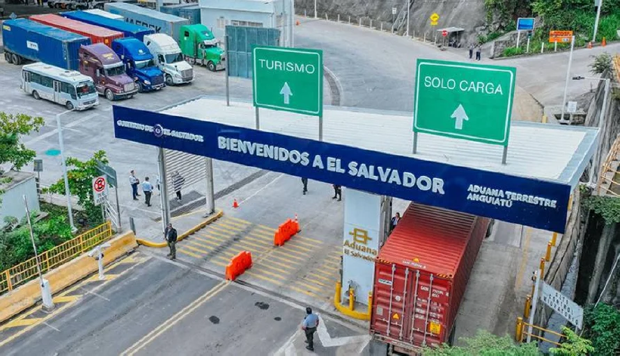 El Salvador y Guatemala inician operación de la primera aduana integrada de Anguiatú y La Ermita