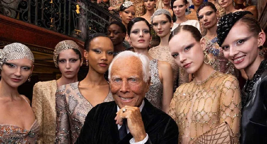 Giorgio Armani convalece con 90 años y no puede acudir a su fashion show en Milán