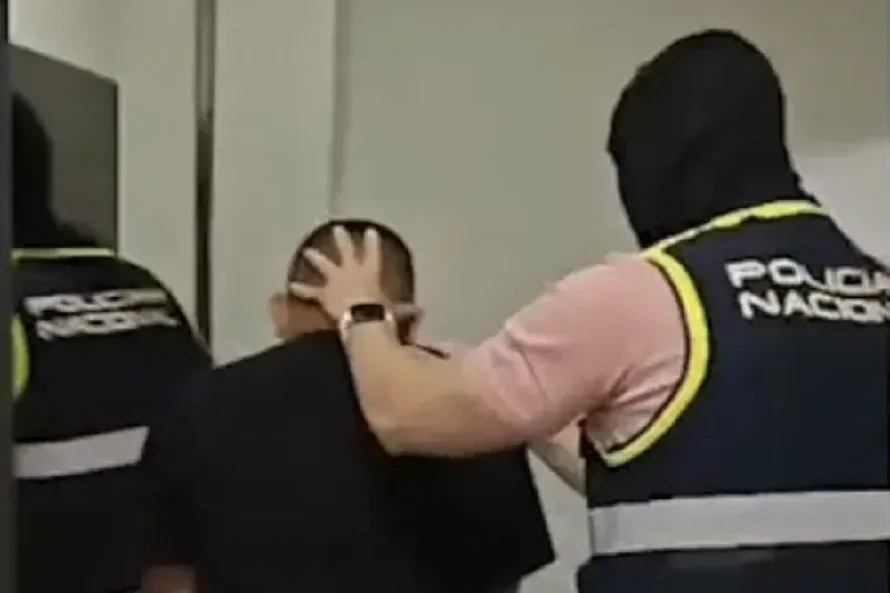 España captura a pandillero salvadoreño requerido por delitos en El Salvador