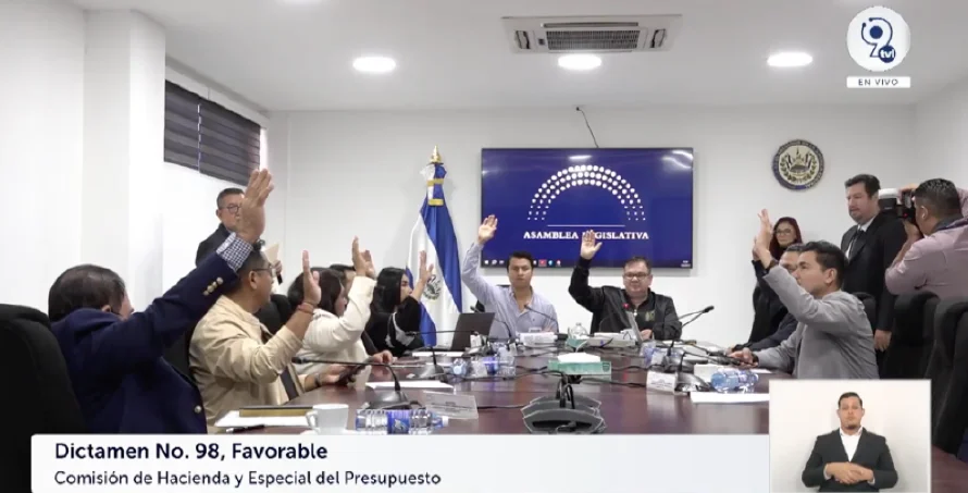 Votan por $725,000 para flota de transporte en busca de reducción de costos en agromercados