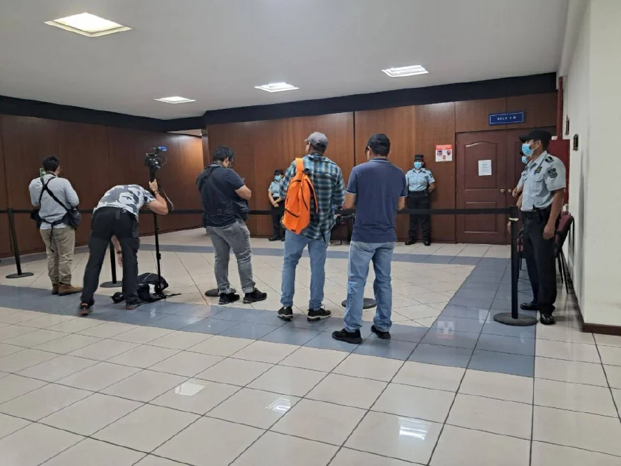 Centro Judicial Isidro Menéndez permitió acceso a periodistas bajo custodia