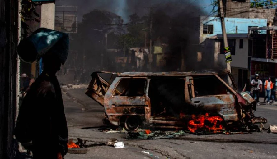 Estados Unidos pide a sus ciudadanos que abandonen Haití "lo antes posible"