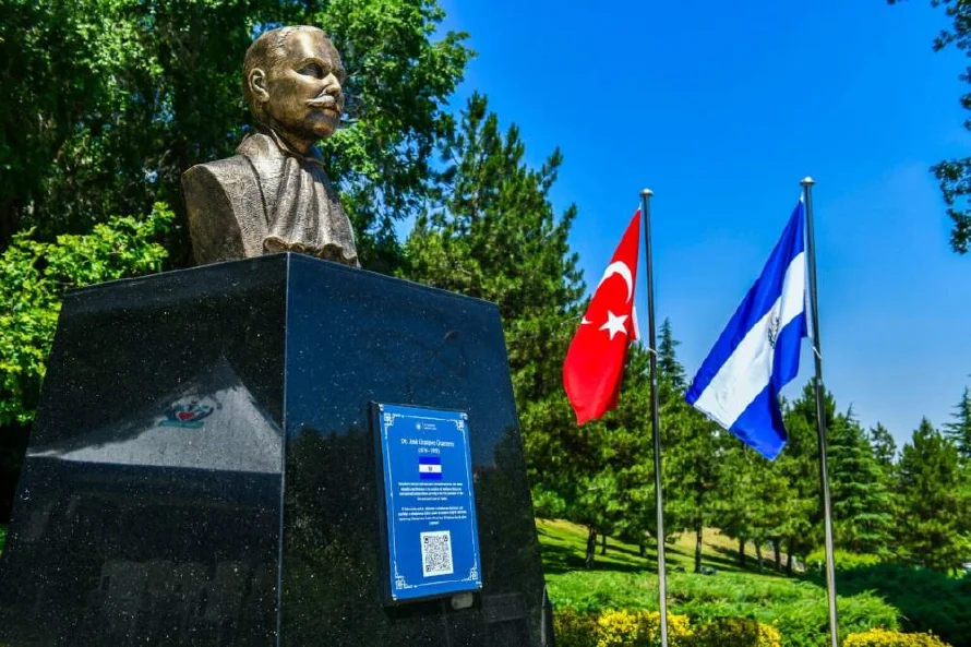 Inauguran "Parque de la República de El Salvador" en Turquía