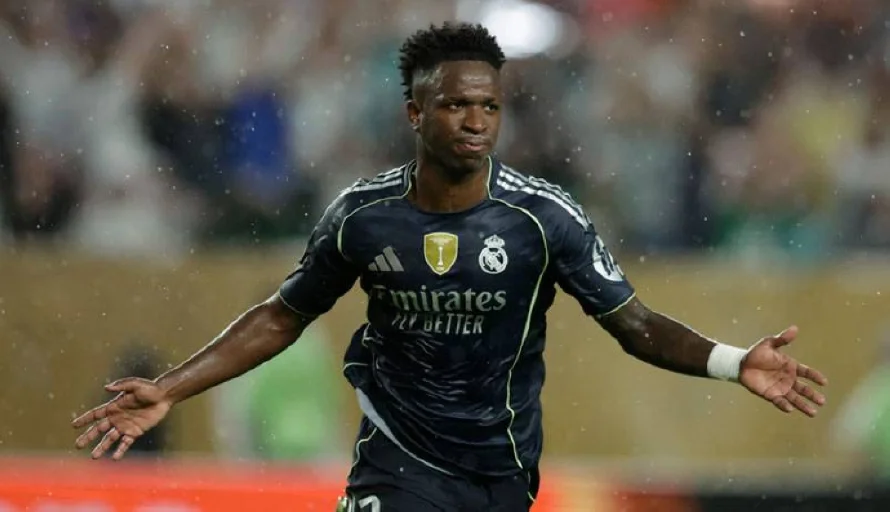 Vinícius despierta y el Madrid golea para citarse con la Juventus en octavos