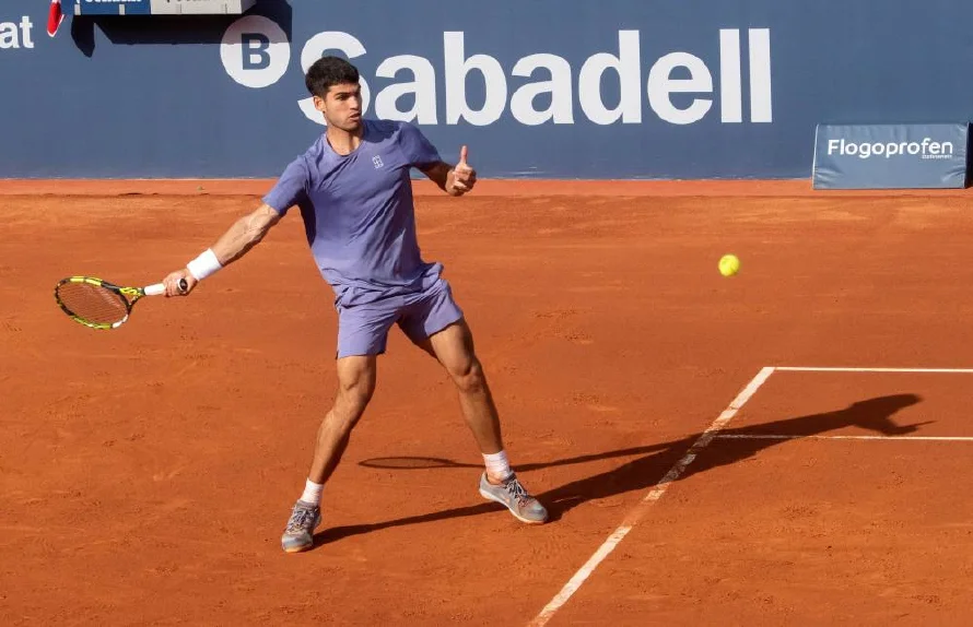 Carlos Alcaraz arrancará la defensa del título en Wimbledon frente al italiano Fabio Fognini