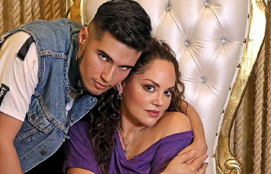 El joven cantante VTO y Tatiana unen voces en el himno LGBT "Soy el mismo"