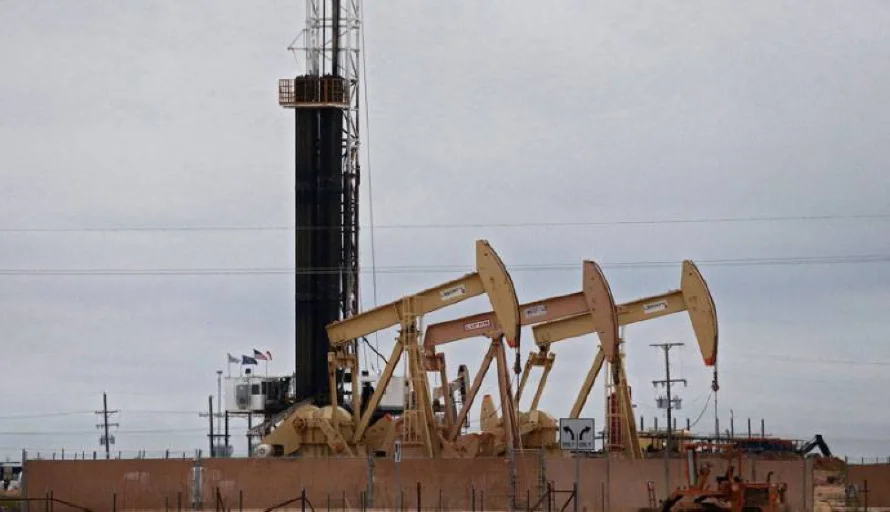 El petróleo de Texas sufre su mayor caída semanal en más de dos años