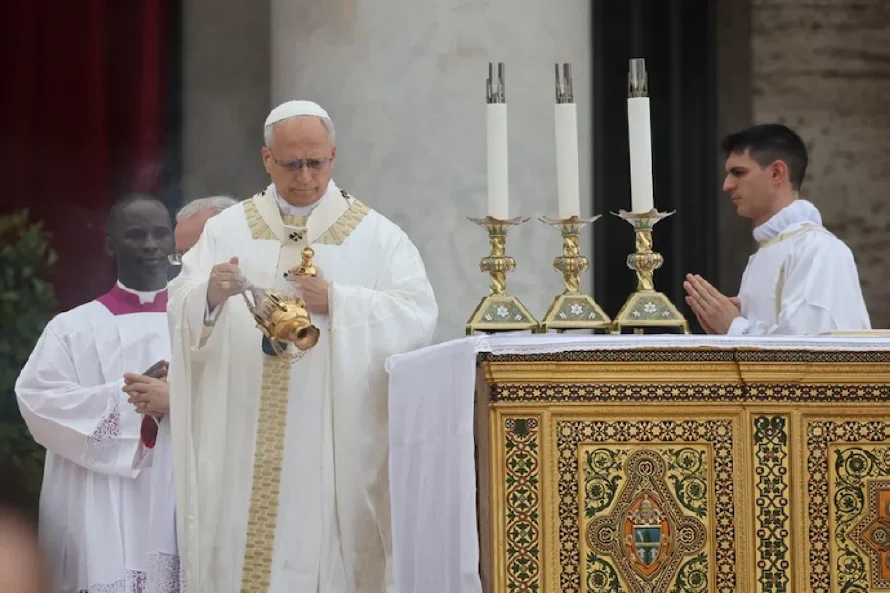 El Papa León XIV expresa su dolor y cercanía por "guerra sin sentido" en Ucrania