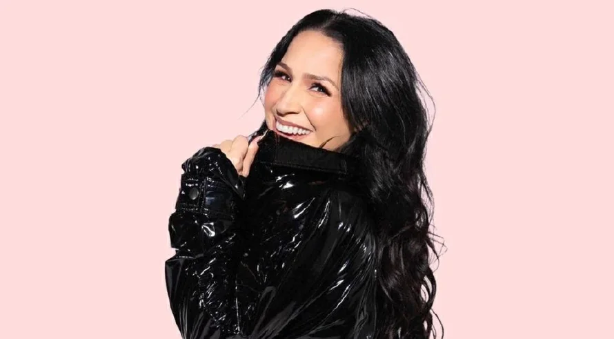 Jennifer Peña reaparece con el sencillo "Wakala", el comienzo una nueva etapa