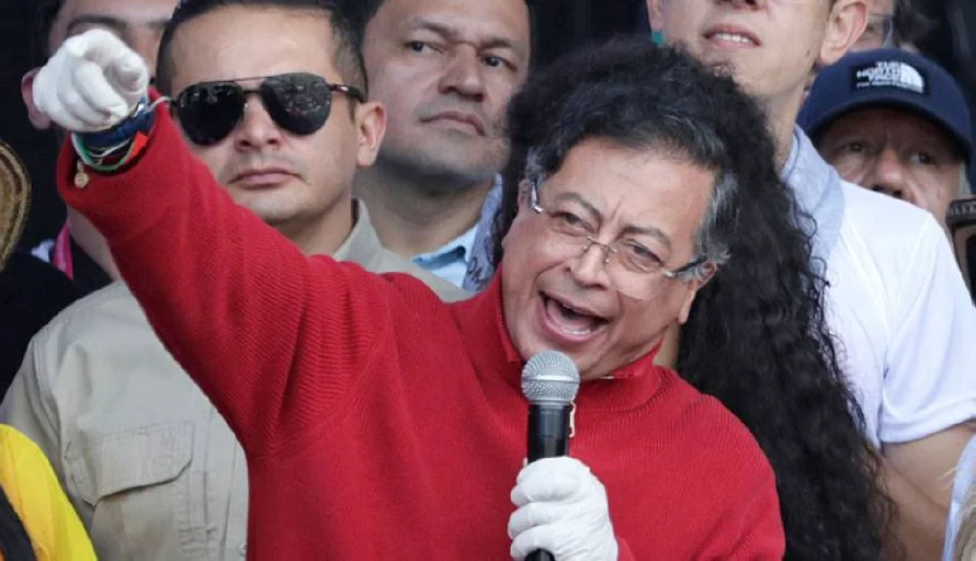 Congresistas de EEUU tachan de "invento" su presunta participación en complot contra Petro