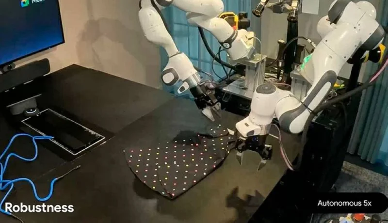 Google DeepMind presenta un nuevo modelo para robots que se ejecuta sin necesidad de internet