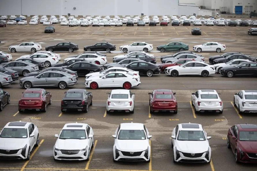 Las ventas de automóviles crecen en Estados Unidos impulsadas por Ford y General Motors