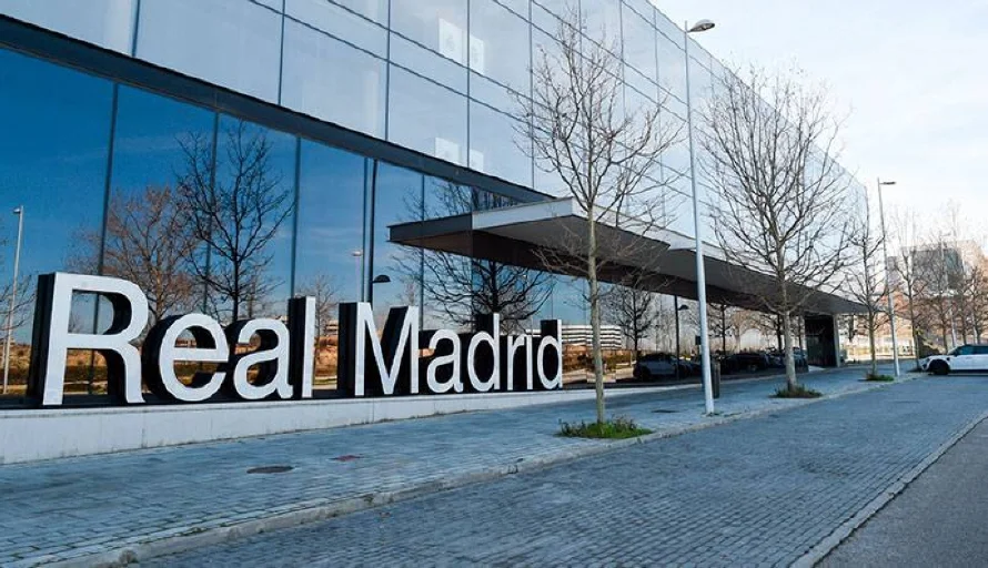 Juzgado ordena al TAD abrir expendiente al Real Madrid por los vídeos de su canal de TV contra los árbitros
