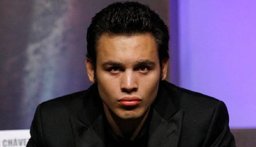 Fiscalía de México confirma que Julio César Chávez Jr tenía orden de arresto desde 2023