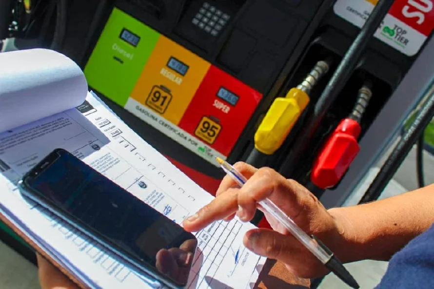Nueva ley sanciona abusos de ventas de gas y combustibles, incluso si cobran FEFE y Cotrans