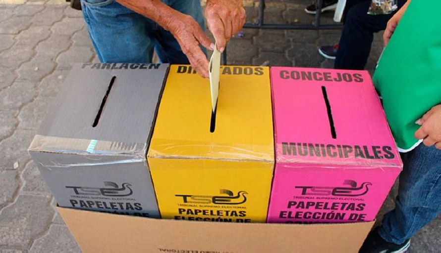 Organización propone reducir a cuatro circunscripciones legislativas con nuevo censo de población