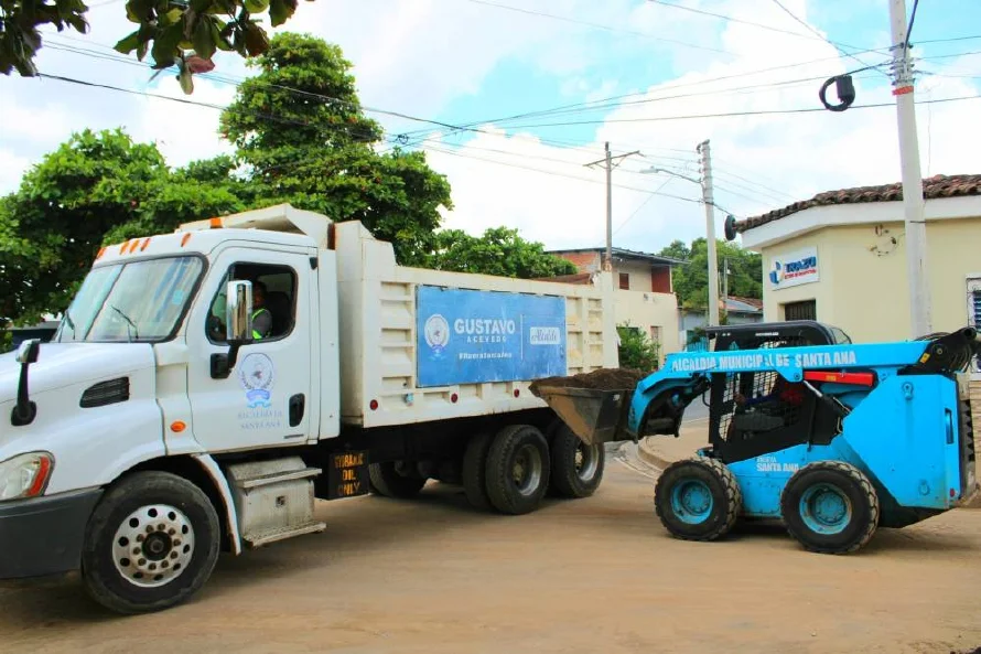 Santa Ana Centro contrata a empresa para recolección de desechos por hasta $470,640