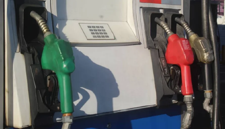Combustibles sufren cuarto incremento consecutivo y desde mañana el galón será hasta $0.07 más caro